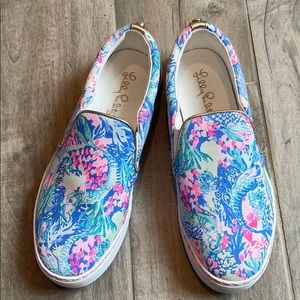 Lilly Pulitzer Shoes size 8 EUC slip on